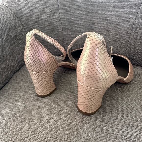 AGL d’Orsay Ankle Strap Heel - Picture 4 of 6